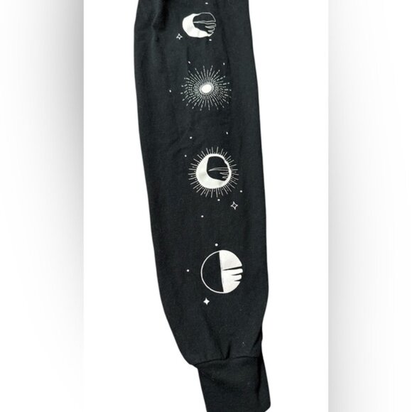 Cold Crush Moon Stages Celestial Black Crop Top Shirt Size M Women's. NWOT - Picture 5 of 8